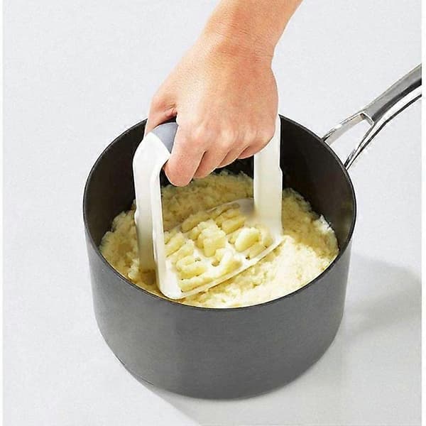 Praktisk och vacker vit potatisstöt i en storlek