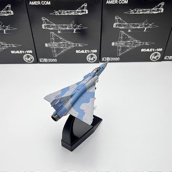 1/100 2000 jagerflymodell med utstillingsstativ Luftfartssamleobjekter Ornamenter
