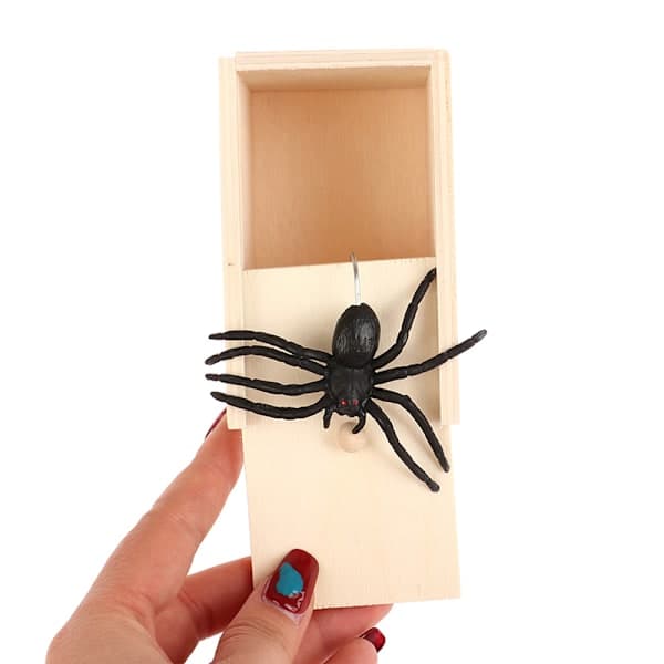 Spider Scare Box - Pull Toy Practical Joke with Realistic Spider Surprise