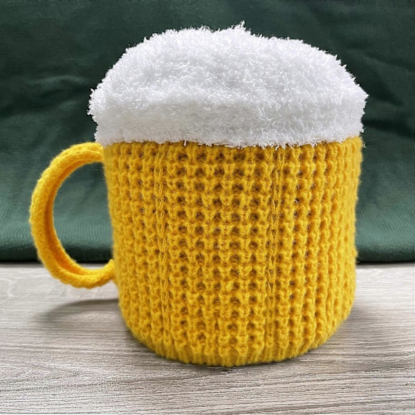 Morsom 3D Ølkrus Strikket Lue Komfortabel Tykk Kuldebeskyttende Beanie For Kvinner Menn