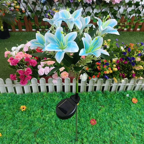 #Blå, solcellsdriven marklampa LED-simulerad blomsterlykta#
