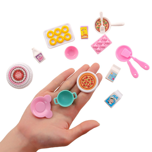 #33 osaa keittiötarvikkeita nukkekodille ja Barbie-nukelle, Mini-keittiö