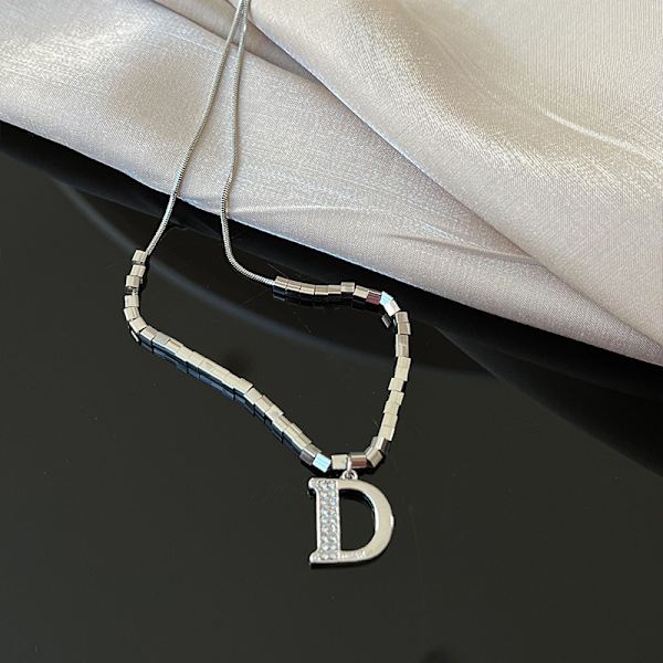 Äkta guldpläterat zirkonbrev D fyrkantig halsband tröja kedja