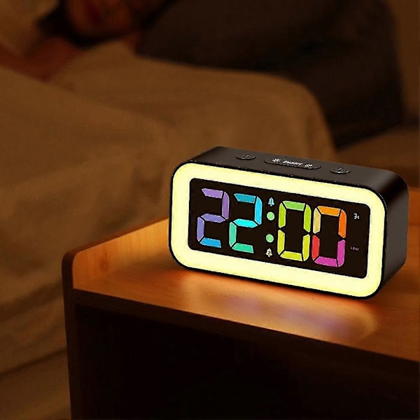 RGB Farverigt LED Ur Digitalt Vækkeur Farverigt LED Digitalt Vækkeur Med 2 Alarmtider RGB Natlys Høj Snooze Dæmpbare Bordure Til Ho