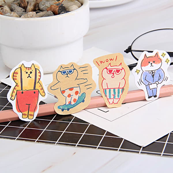 #30 pientä tarraa DIY- käsitöihin (kissa)#
