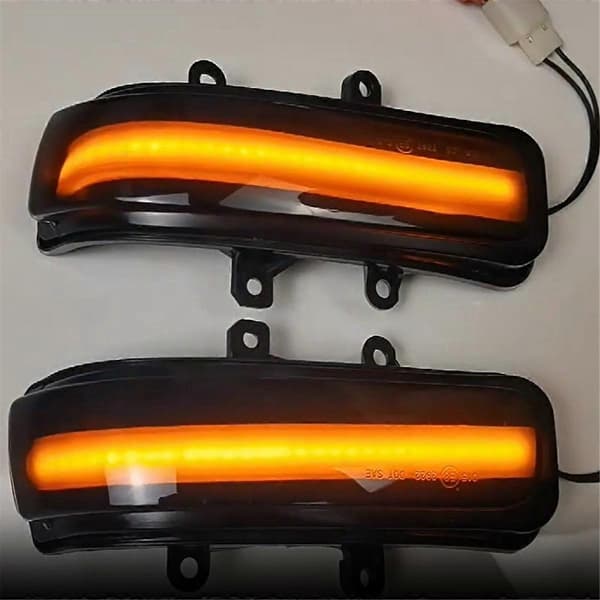 Bil LED Dynamisk Blinkers Sidobackspegellampa för Previa Alphard Noah Voxy 4Runner