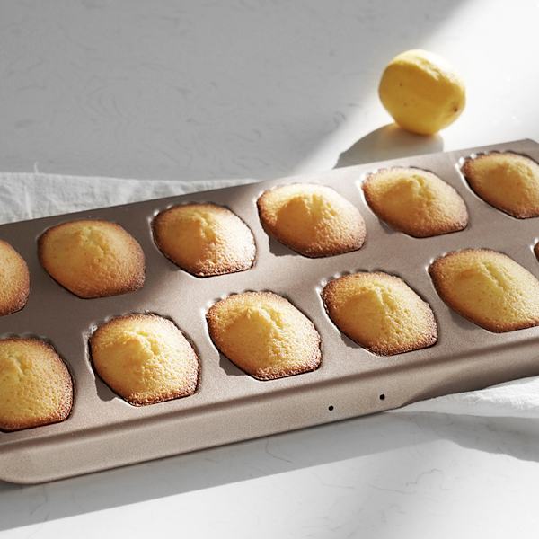 #Pink, Vi elsker at bage Madeleines bageform 40 x 20 cm#