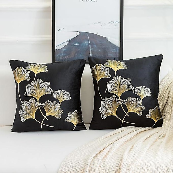 Kuddfodral 45x45cm Flanell Varmstämplad Svart Mjuk Fyrkantig Guld Ginkgoblad Tryckt Kuddfodral för Vardagsrum Sovrum Soffa, Set om 2