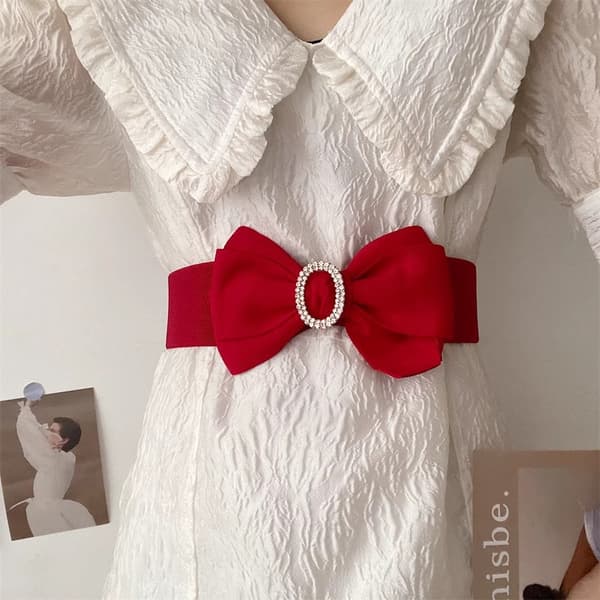 #Elastinen vyötärönauha strassinen keula#