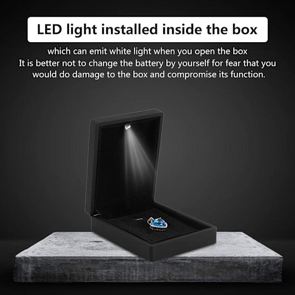 LED-sormuslaatikko, naarmuuntumaton sisäosa pehmeällä samettipinnoitteella, renkaille/korvakoruille