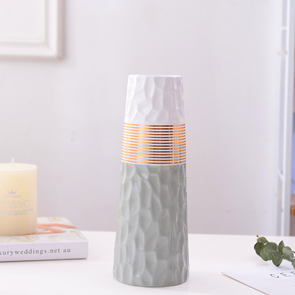28 cm Hög Blomvas i Keramik, Guldgrå Vit, Dekorativ Design