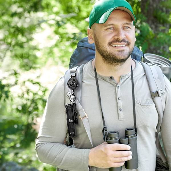 Harmaa ja valkoinen rullautuva avaimenpidike, kestävä karabiiniklipsi