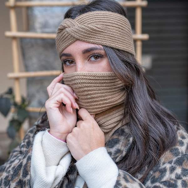 Ecru Beige Ullhodeband For Kvinner Laget I Italia - Strikket Kvinner