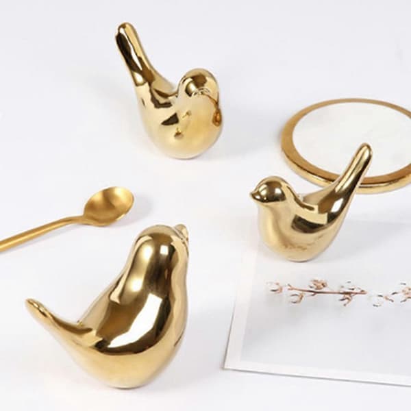 Moderna Guld Små Djur Statyer Ornament för Vardagsrum Sovrum Inredning