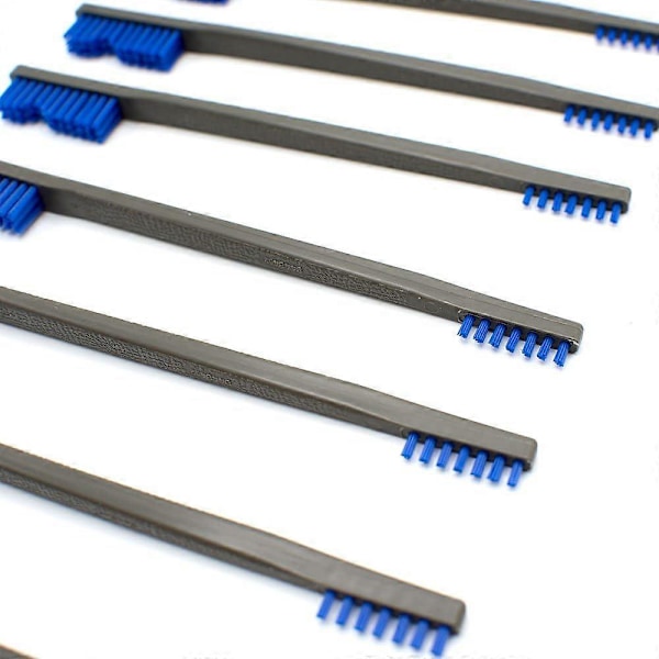 Sininen nylon yleispuhdistusharja aseille (10 kpl)
