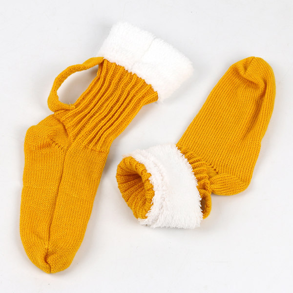 #Höst- och vinterstrumpor i stickad varm modell till mitten av vaden, öl#