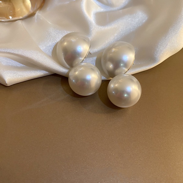 /#/Simple silver needles large pearl earrings design fashion se/#/