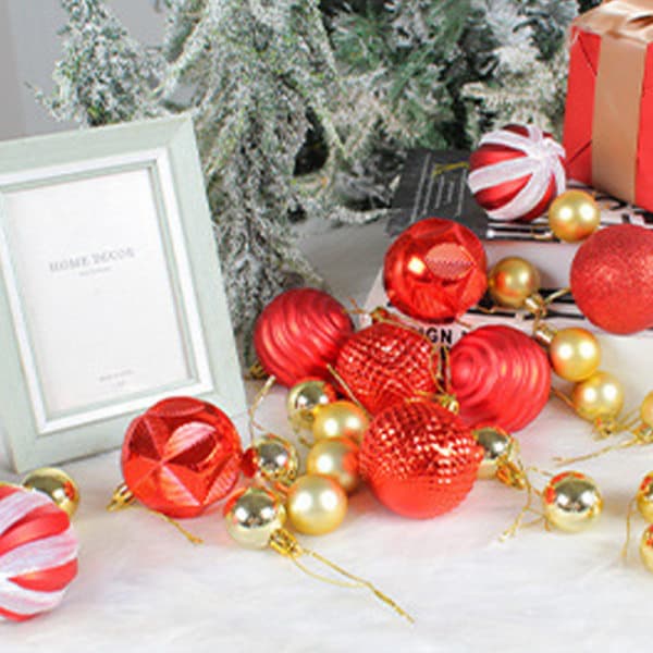 #(Rød) Juletrepynt hengende kuler#