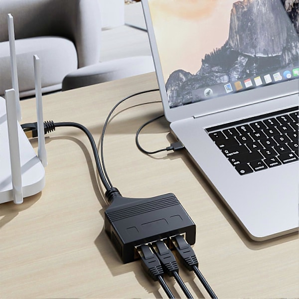 Nettverksplitter Stabil Utgang Plug Play 100m Overføring Høy Hastighet Klare Videosignaler Internettdeling 3 i 1 RJ45 Nettverk Ethernet Splitter