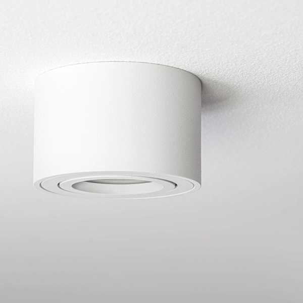 Ultra-flatt innfelt spotlight - justerbar, i matt hvit