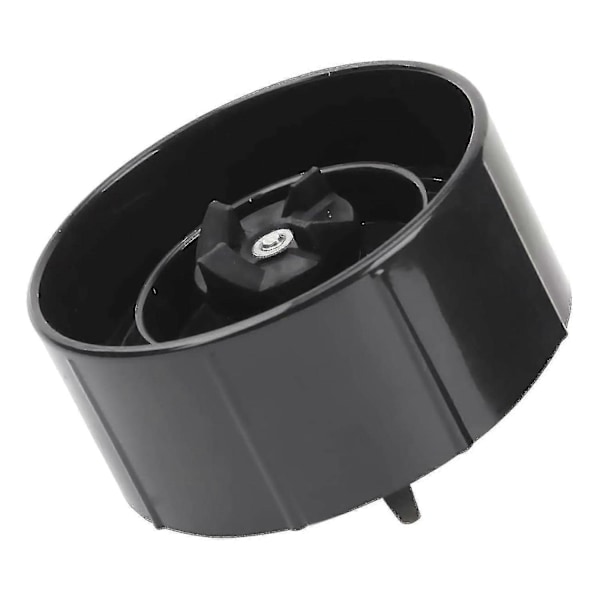 2 kappaletta ristiteräosia, jotka sopivat Magic 250w -tehosekoittimeen, mehupuristimeen ja sekoittimeen, sekoitin R
