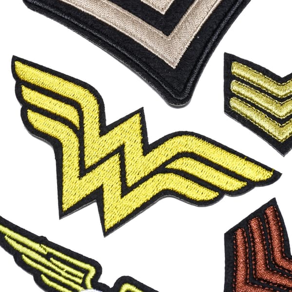 9 Broderte Hærlapper - Sergeant Rang - Sy På Skulder