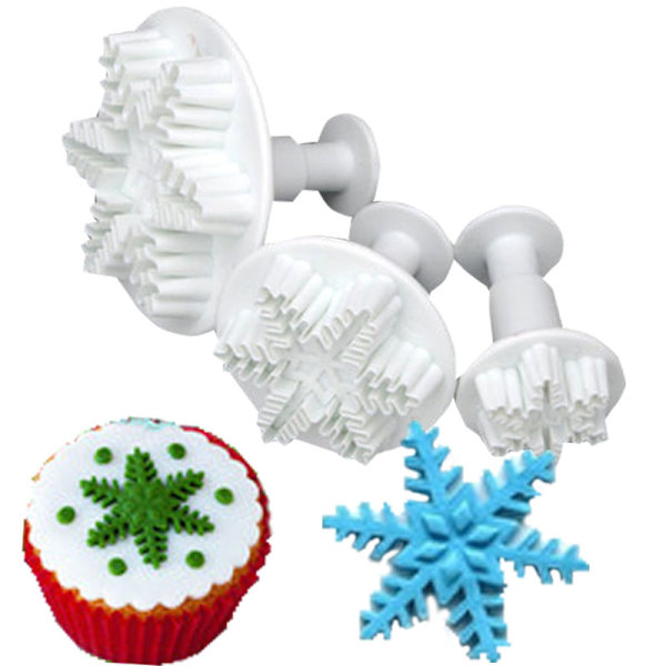 Set med 6 snöflingeskakutsformar