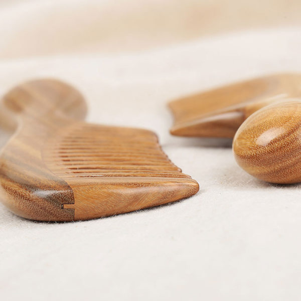 (fintannet kam) Håndlaget Naturlig Sandaltre Hårkam Anti-Statisk