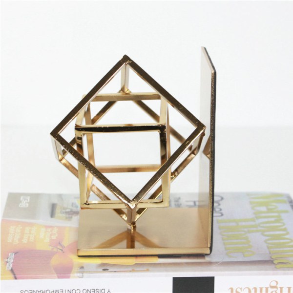 Geometrisk kubejernskulptur - Minimalistisk statue Ornament Cent