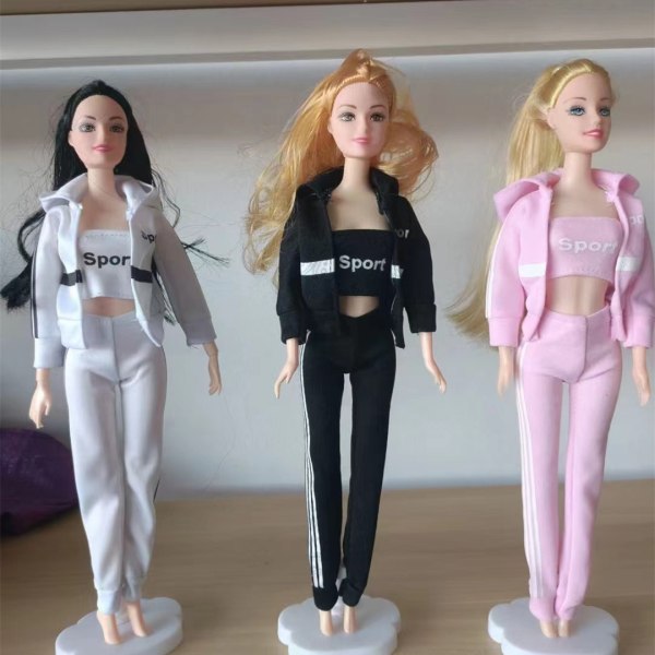 Barbie modekostume, 3 dele, 12 dukketilbehør, til ca