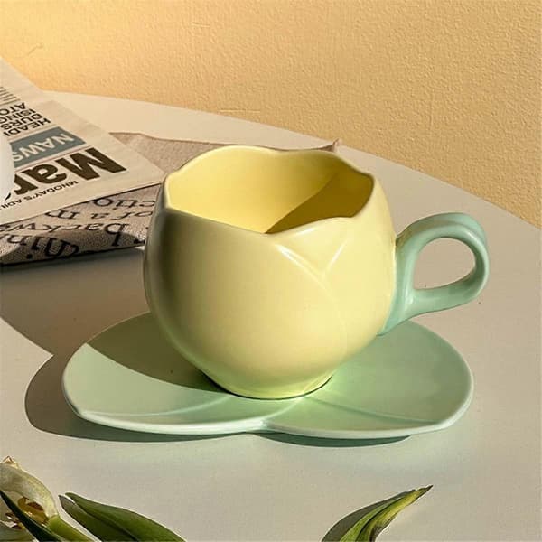 300ml Blomformad Keramisk Kaffe Tulpan Kopp Tekopp Fat Keramisk Drickskopp Tulpan Mugg, C
