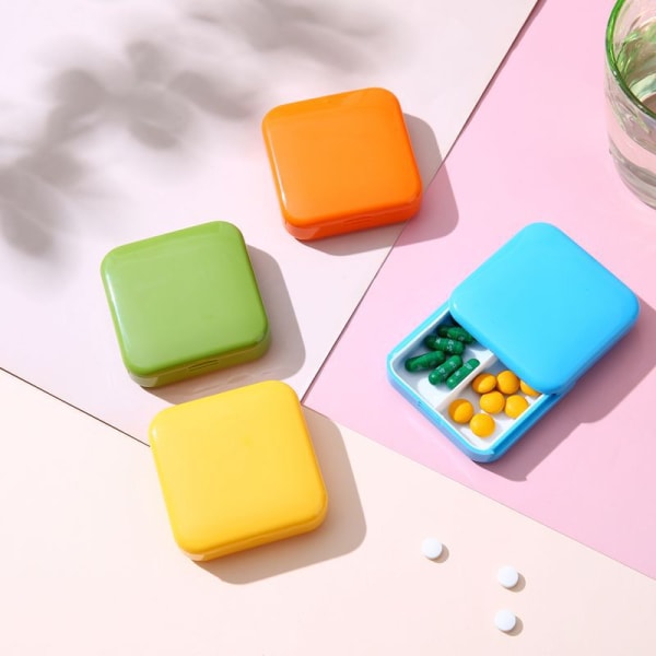 #4 stykker Pilleæske Bærbar Pilleæske Mini Plastic Pilleæske Pilleopbevaringsæske Bruges til at opbevare vitaminer Medicin osv. Blå Gul Orange Grøn#