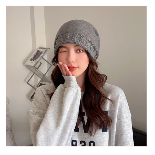 #Gray autumn and winter thin knitted pile hat#