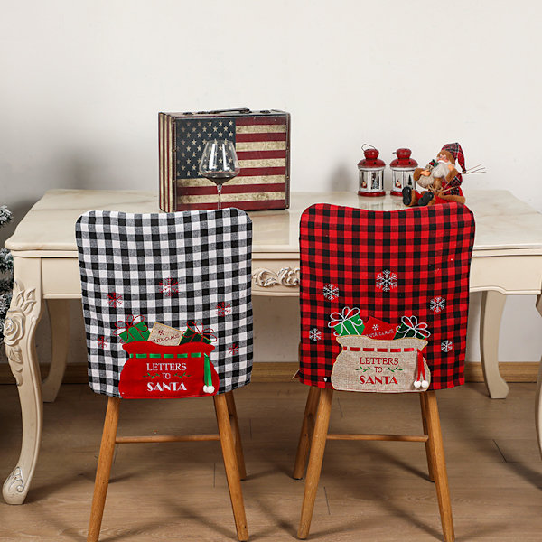 #Set med 2 julrutiga stolsöverdrag, 50 x 46 cm, C#
