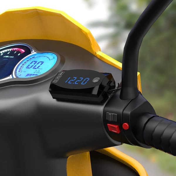 *Motorcykel LED-display Digitala mätare, 2 i 1 Voltmeter Klocka*