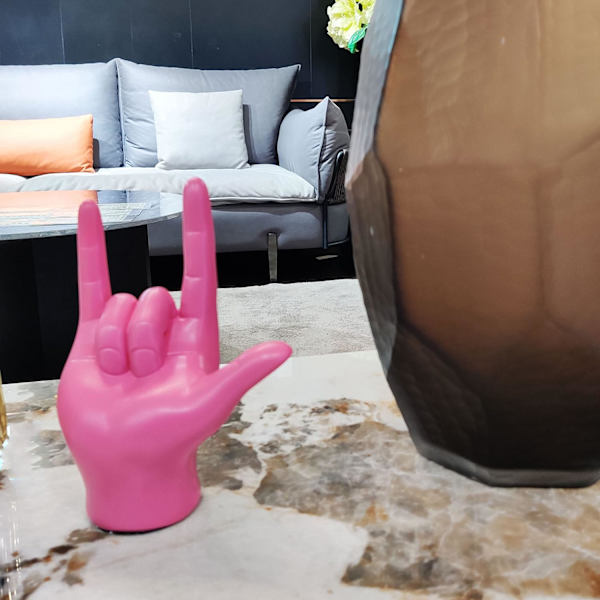 Käsin Koristeltu Sormien Ele Statue Vaaleanpunainen Rakastan Sinua Merkki Moderni