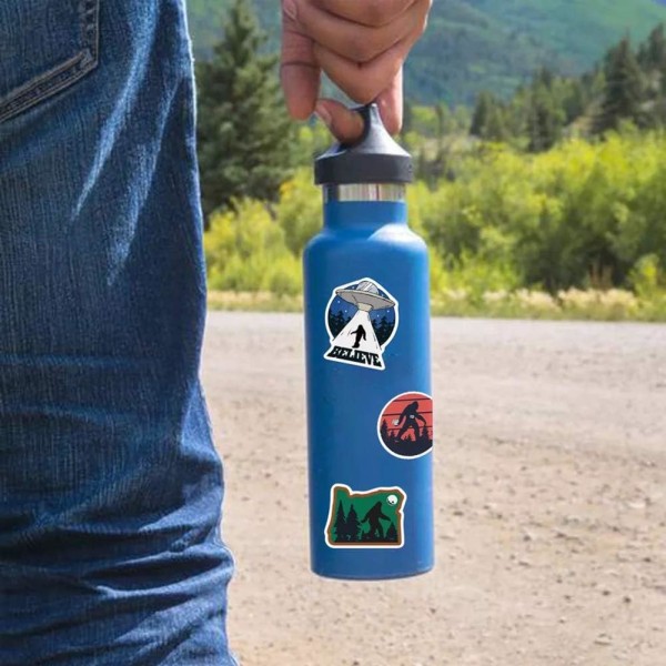 50 st Bigfoot Stickers| Sasquatch vattentäta vinyldekaler för vattenflaskor Laptop Kylskåp Bagage Dator Mobiltelefon Skateboarddekaler