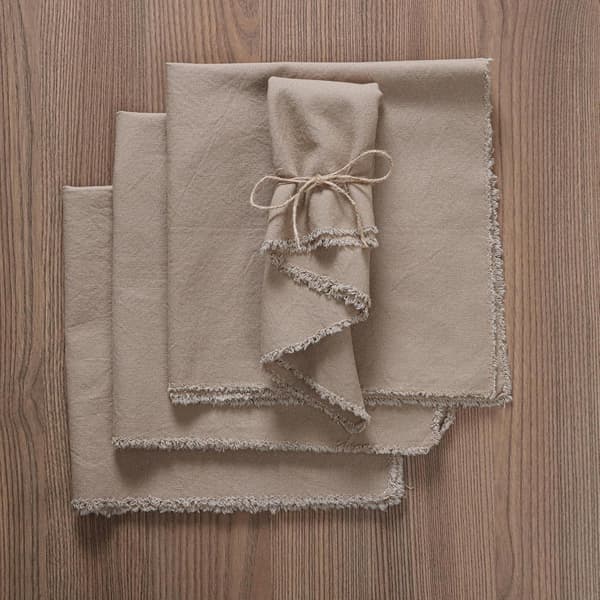 Minimalist Cotton Linen Placemat Set (4 Pieces), Waterproof, Durable, and Modernly Designed.