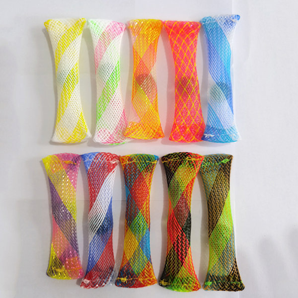10 stk. vevde nett rør baller fidget leker Mixed colors