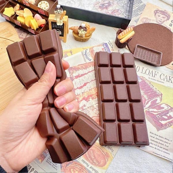 Chokoladebar Squishy Legetøj Langsomt Stigende Stressaflastende Sensorisk Fidget Klemmelegetøj til Børn & Voksne