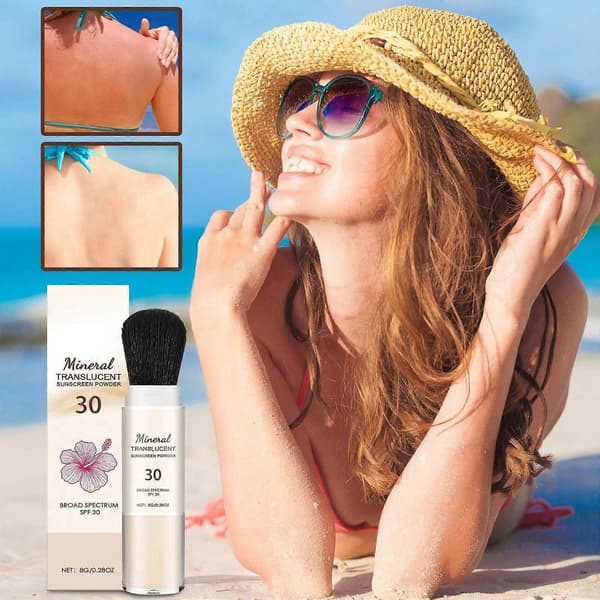 Hawaiian Tropic Mineral Translucent Solcremepudder m/ Børste SPF 30