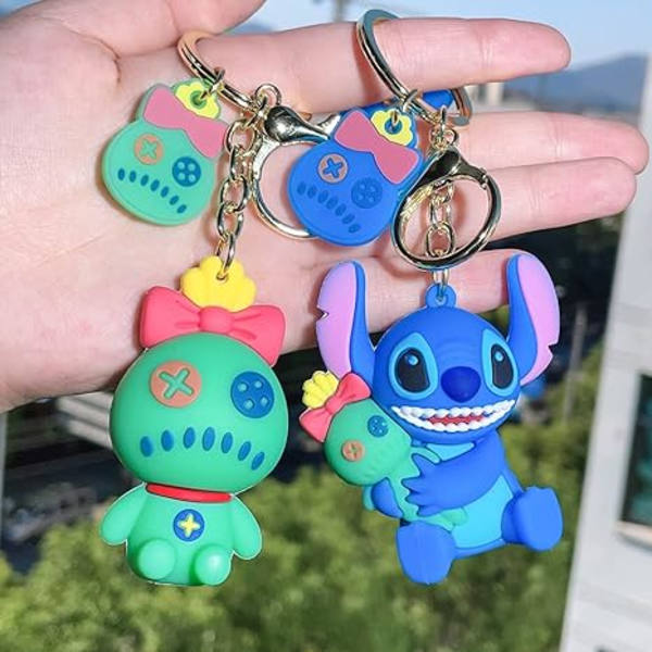Anime söpö Stitch silikoninen avaimenperä, PVC-riipus avaimenperä renkaan pidike rannekoru tarvikkeet lapsille lahjat（Akin Stevie-sivuhalaus）