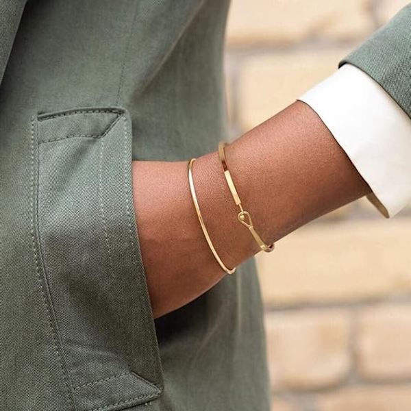 Elegant Guldbar Armbånd til Kvinder - Enkelt og Fint Tyndt Manchet Armbånd med Krog - 18K Forgyldt Håndlavet Minimalistisk Smykke