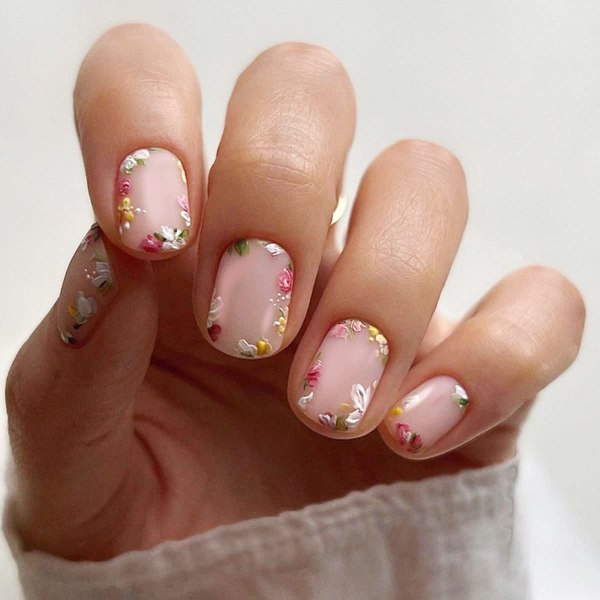 Tryck på naglar Fyrkantiga korta falska naglar Rosa lösnaglar med färgglada blommönster Akryl konstnaglar våren blommiga cover naglar 24 st.