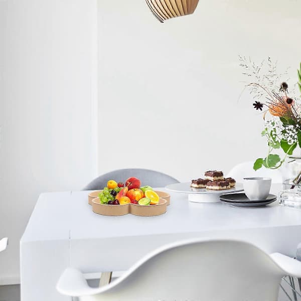 Træ serveringsbakke med blomsterdesign til servering af husholdningsfrugtbakke