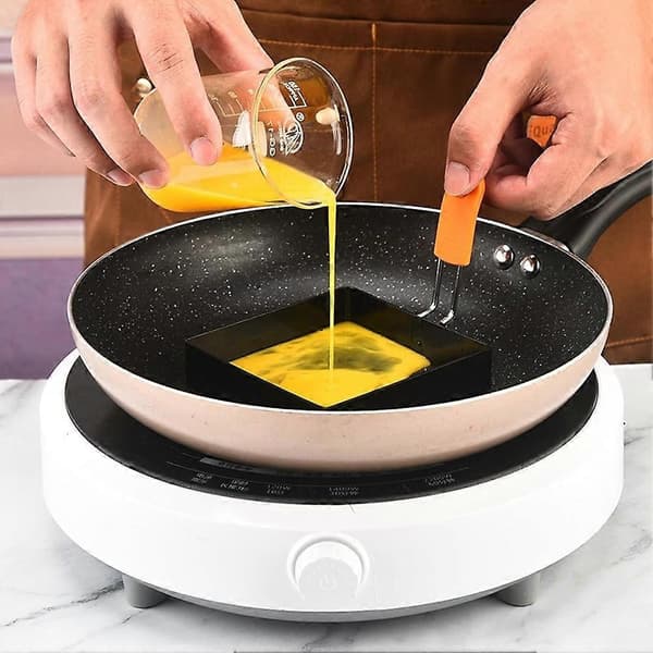 4 stk. non-stick stekepanne med silikonhåndtak, non-stick eggform i rustfritt stål, bakeform i rustfritt stål