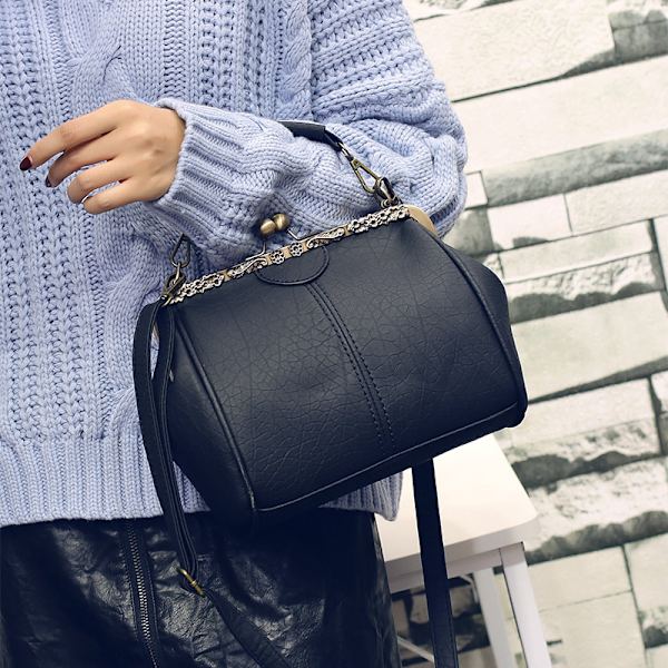 Retro hul håndtaske til kvinder Læder skuldertaske Aften clutch taske Kys lås lukning Crossbody taske pung
