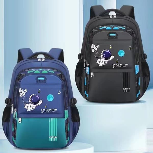 Astronaut Skolesekk for Barn Lett Vanntett Tegneserie Barnesekk for Studenter Black Small size