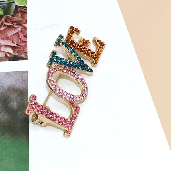 Flerfärgad kristallkärleksbrosch, elegant mode strass bröllopsfest broscher nål smycken accessoarer Alla hjärtans dag present till kvinnor flicka guldpläterad