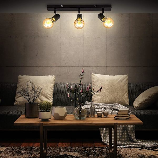 Taklampor med 3 spotlights, moderna takräls och ledstänger, kök, vardagsrum, korridor, matsal